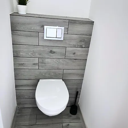 Tanie גדינייה